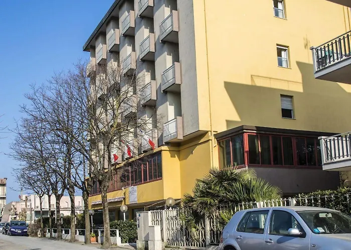 Orizzonti Ξενοδοχείο 3*