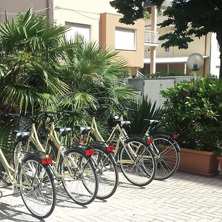 Orizzonti Hotell 3*